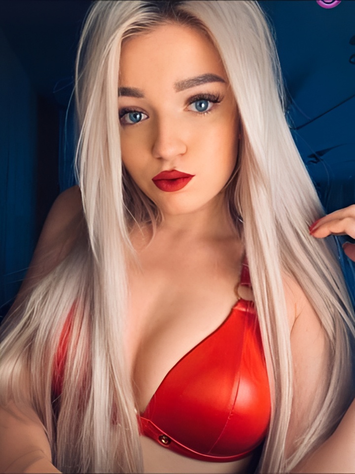 Эльза привлекальеная девушка из Петропавловска-камчатского цена от 4000 руб