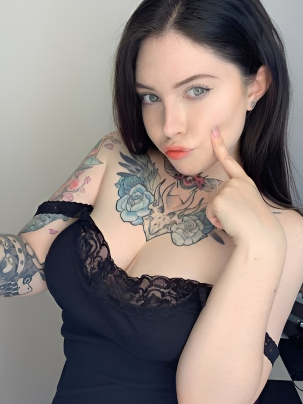 Дарья привлекательная девушка из Петропавловска-камчатского цена от 1500 руб