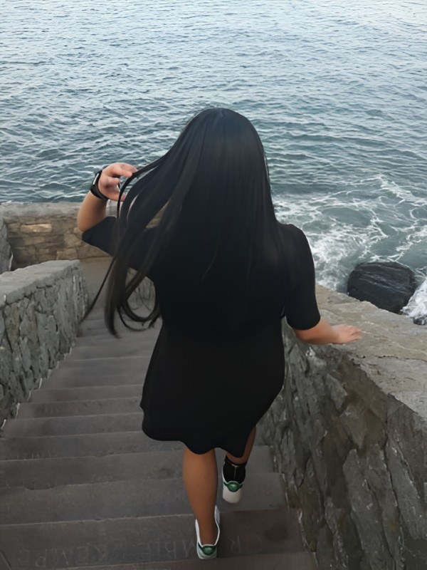 Юстина привлекательная девушка из Петропавловска-камчатского цена от 2500 руб