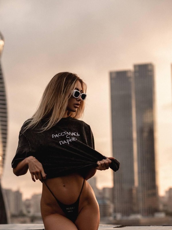 Ольга привлекательная девушка из Петропавловска-камчатского цена от 6000 руб